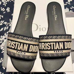 Dior DWAY Slides